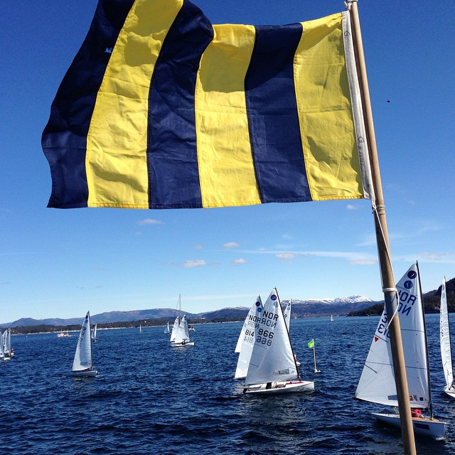Europa 1. Start søndag